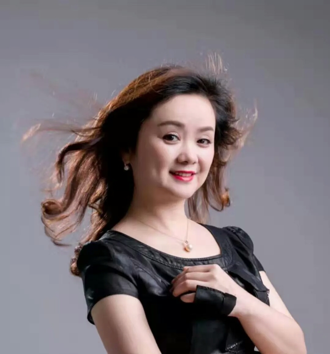 指导教师：张昕教授.jpg